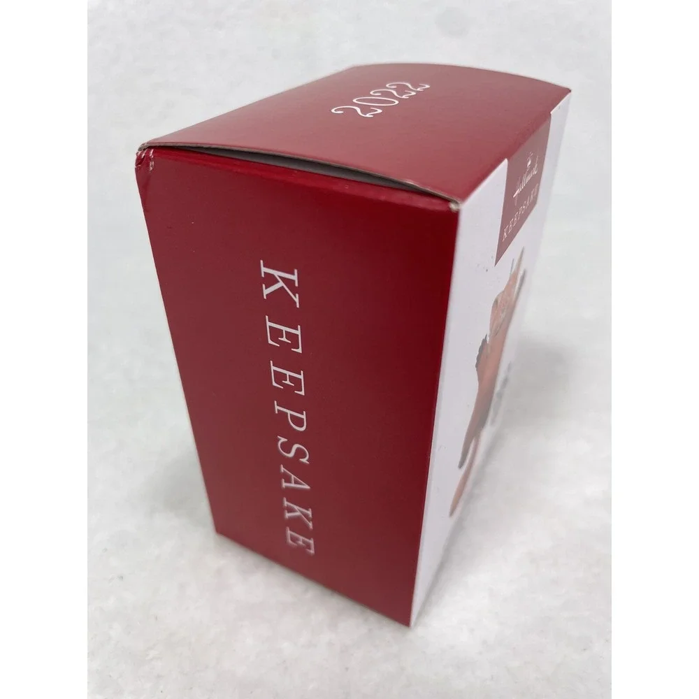 Hallmark Keepsake 2022 Mei Lin Disney Pixar‎ Turning Red Ornament NIB